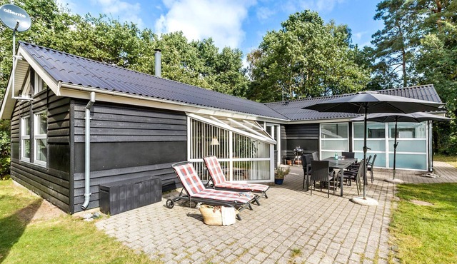 Beach front home in Glesborg with sauna