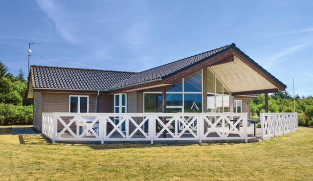 Beach front home in Hemmet with sauna