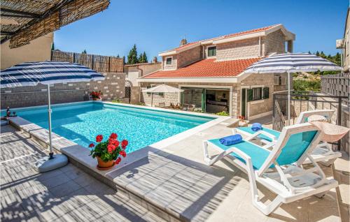 Beach Front Home In Klek