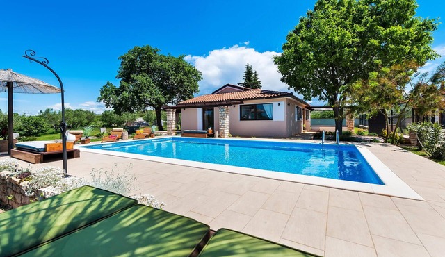 Beach front home in Rovinj
