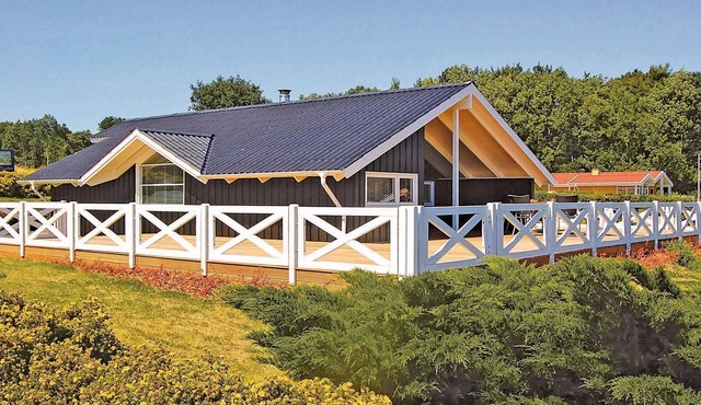 Beach front home in Sjølund with sauna