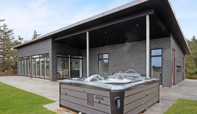 Beach front home in Thyholm with sauna