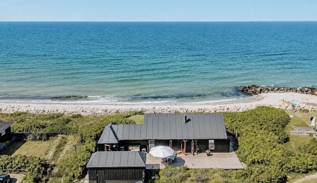 Beach front house in Rørvig