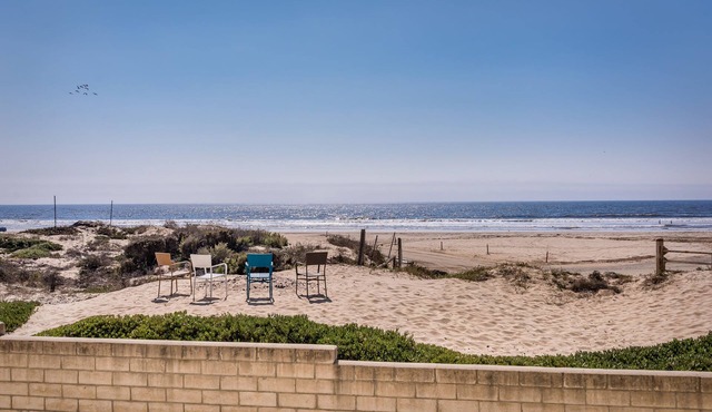 Beach front luxury apartment