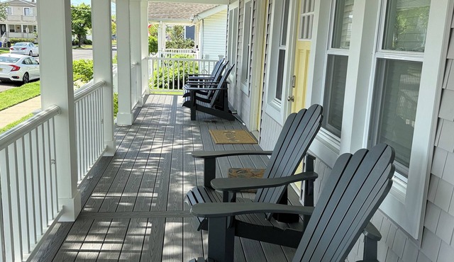 Beach fun - only 2 blocks to the beach!