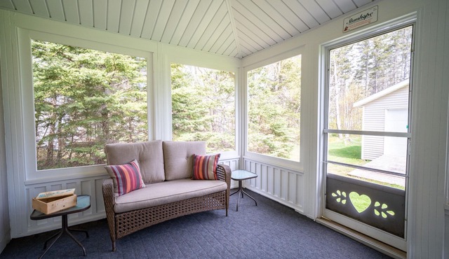 Beach, Golf, Relax & Enjoy Our Beautiful Stanhope, PEI Cottage for your vacation