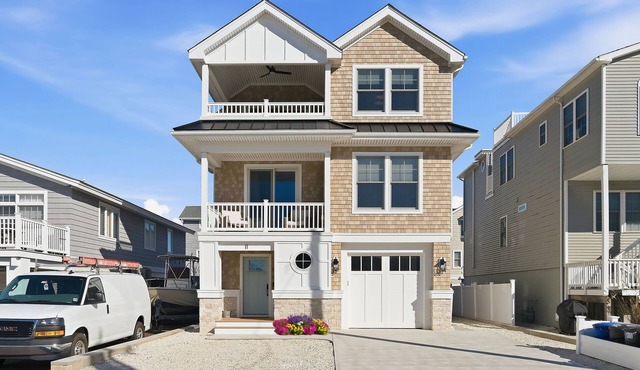 Beach Haven Oceanside Built in 2025