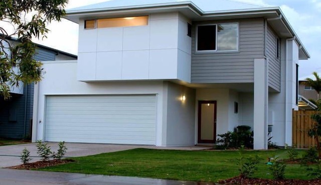 Beach holiday apartment