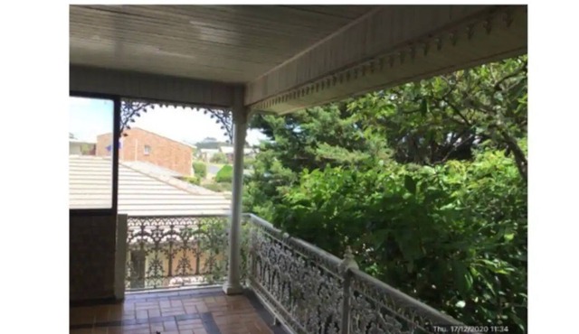 Beach Holiday Home with Five Bedrooms