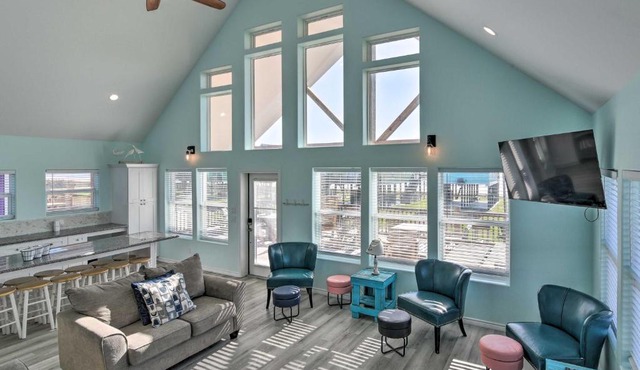 Beach Home on Bolivar Peninsula with Patio!