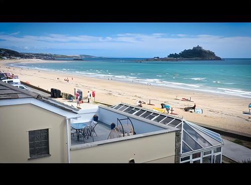 Beach House Apartment, Across St Michaels Mount