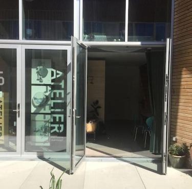 Beach house apartment in New York style