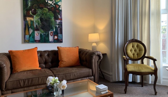 Beach House Crosby Bay Large spacious house sleeps 18