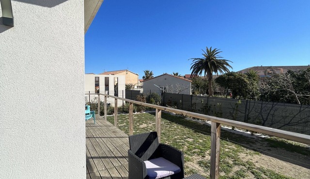 Beach house for 8 at 150m from the beach