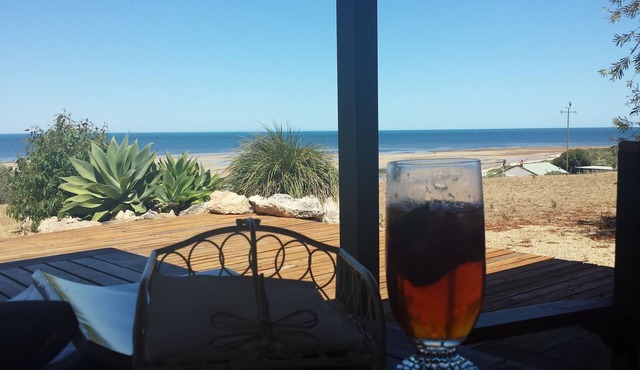 Beach House @ James Well - Amazing Water Front Views - Very Relaxing ☀️