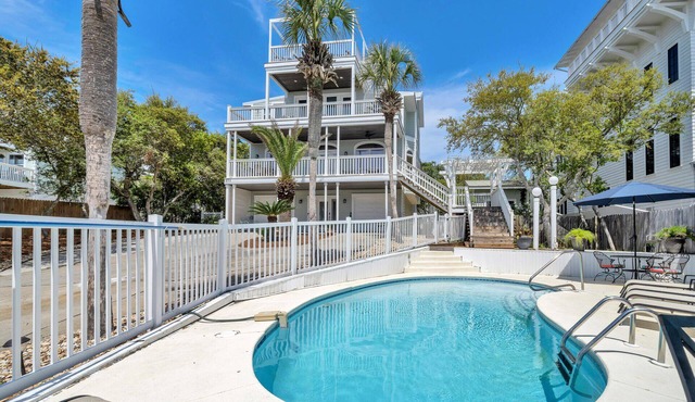 Beach House & Large Private Pool,2 owner suites; Walk 2 Beach, Gulf Views