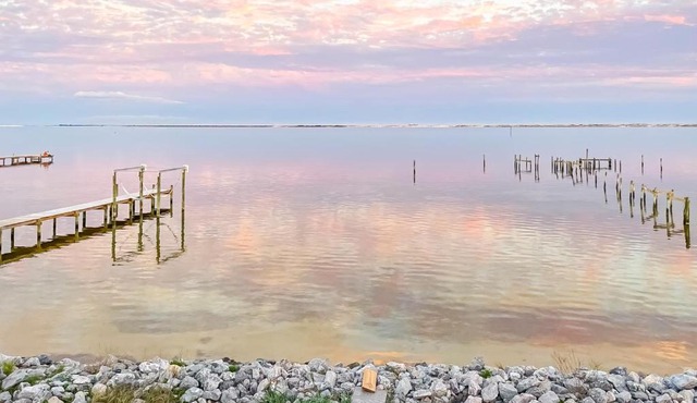 Beach House on the Bay