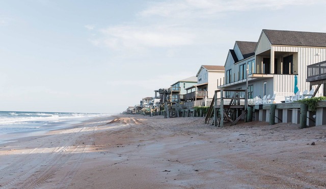Beach House right on the water of Atlantic Ocean