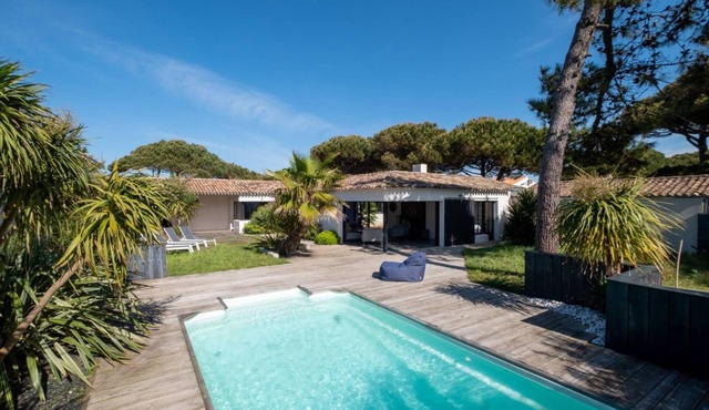 Beach House - Surfer house for large parties