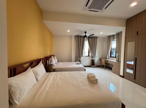 Beach House WaterfrontPoolSaunaHot JacuzziWifi