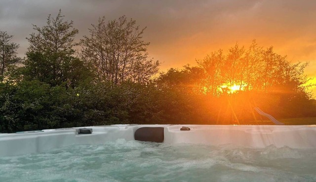 Beach house with hot tub near Aarhus, Denmark