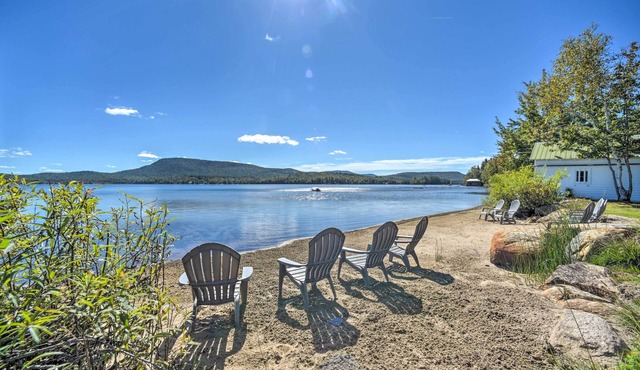 Beach & Kayaks: Waterfront Cabin on Lake Pleasant!
