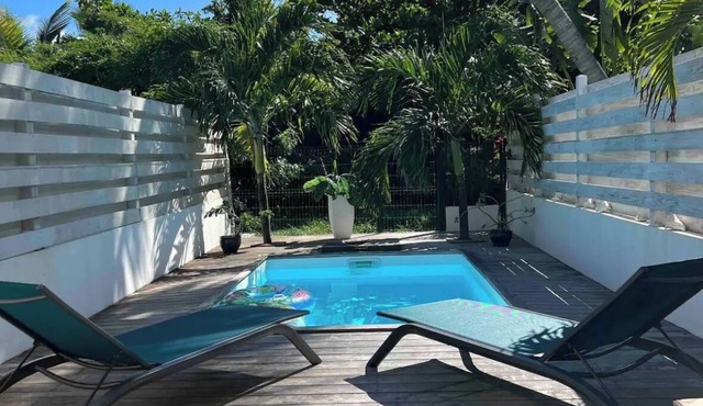 Beach villa secret sand