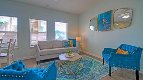 Beach Nearby Pool 6-Units Costa Bahia w Pet Access