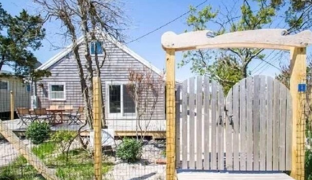 Beach Paradise- Ocean Bay Park Fire Island Sleeps 10