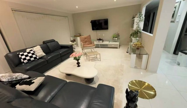 “Beach Paradise Villa | Private Garden & BBQ Area”