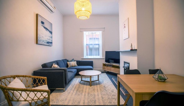 Beach & Pines Glenelg