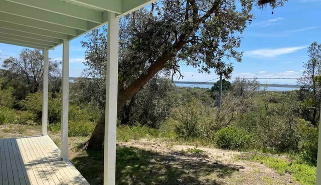 Beach!Please! - Nature Retreat with ALL LINEN Supplied