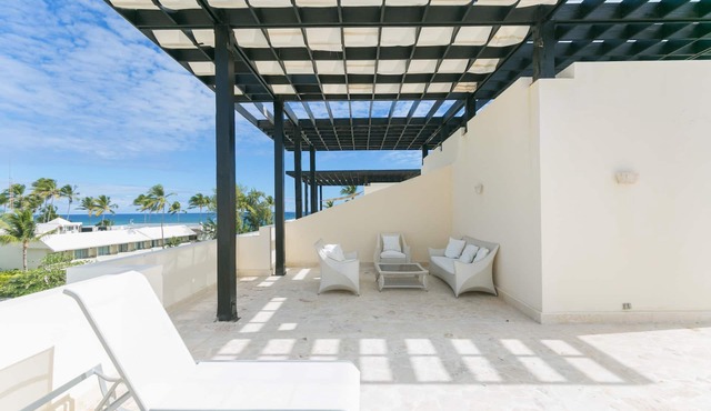 Beach Residency B6 200Mbps RoofDeck w/Oceanview Pool