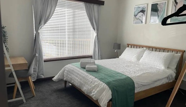 Beach Retreat -$0 for more than 1 guest!