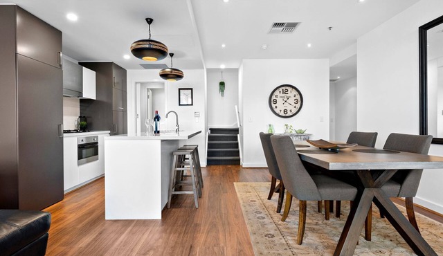 Beach Retreat Townhouse Glenelg