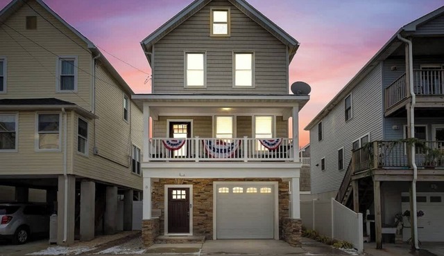 Beach St Bliss - 3BR Family House - Beach Block