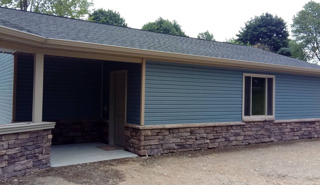 Beach themed cottage near Elk Creek