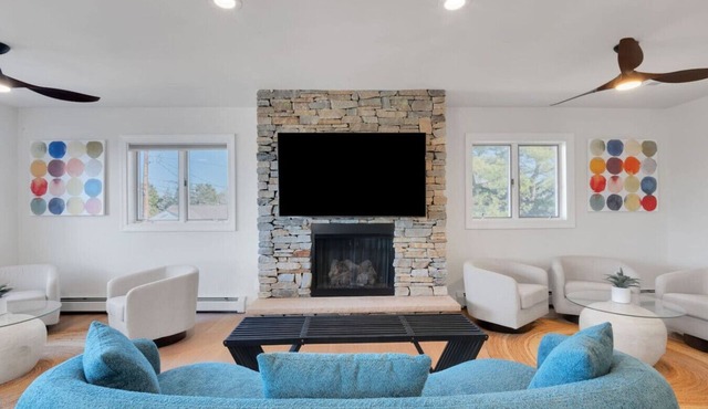 Beach Therapy - Sleeps 17