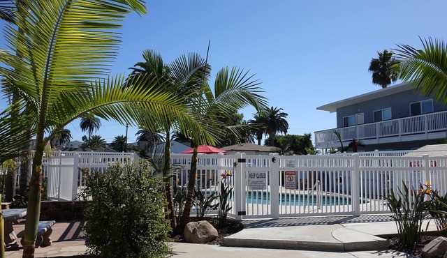 Beach Vacation Rental - Outstanding Location A