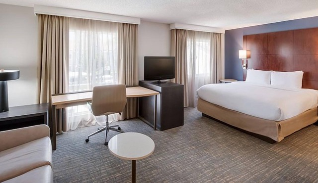 Beach Vacay Starts Here! Three 2BR Suites w/ Full Kitchens! Outdoor Pool