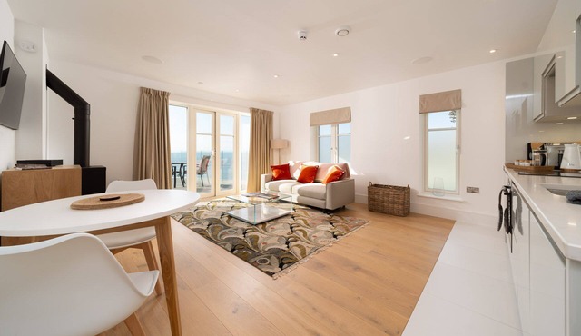 Beach View, one bedroom luxury apartment in Lynmouth