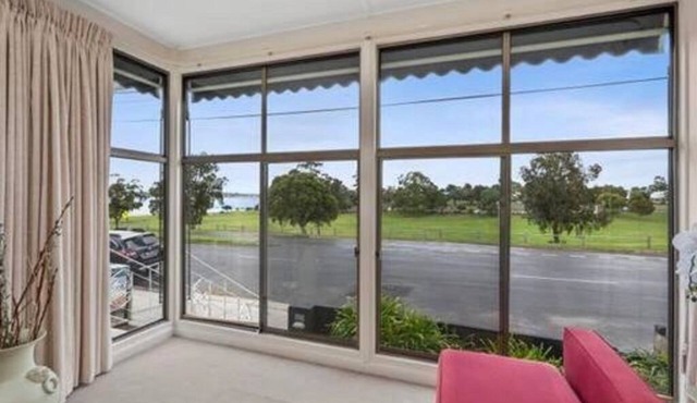 Beach View Rippleside Home