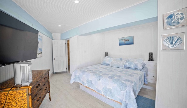 Beach View Room Dormitory Room Barnacle Resort