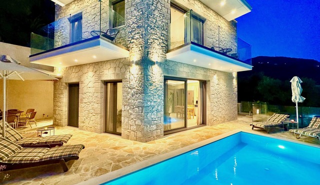 Beach Villa Smile with private pool