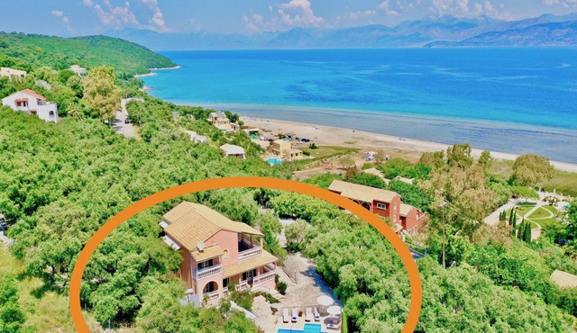 Beach Villa Thespina with private pool