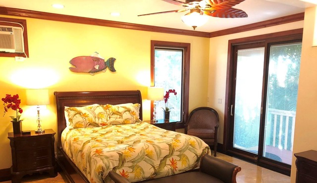 Beach Villa with large Pool, Perfect for Kiters & Windsurfers, Families