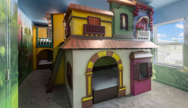 Beachcomber Bliss | New! 6BR Beach Villa w/Pool, Karaoke, Movie Theater, Arcade