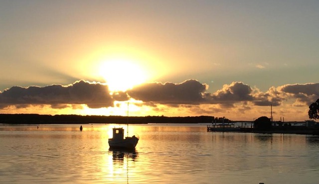 Beachcomber Caravan Park