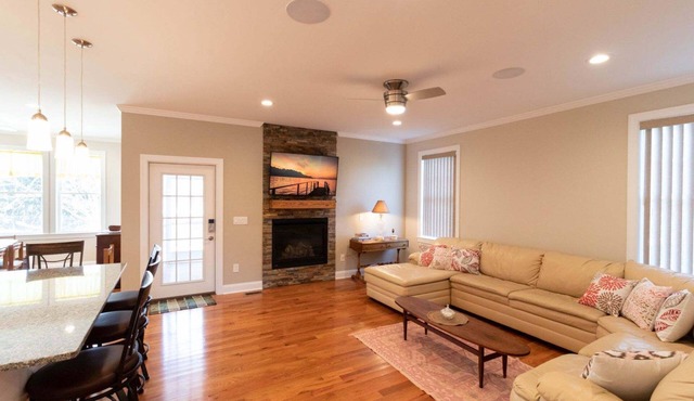 Beaches/Shopping/Dining/Breweries