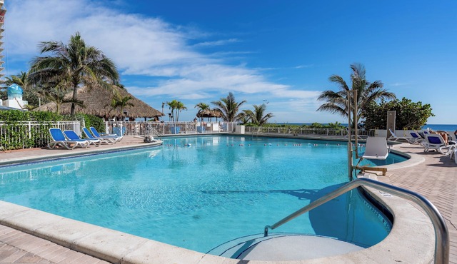 Beachfront Studio overlooking the Atlantic Ocean
